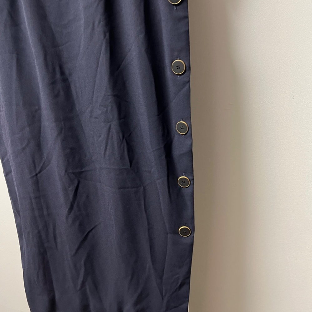Dress - Picture 3 of 8